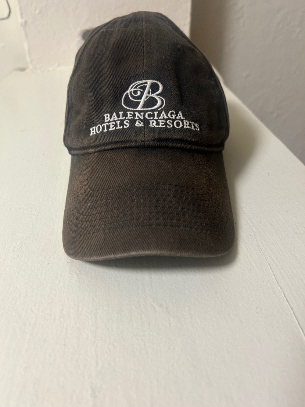 Balenciaga black hat men size Large L